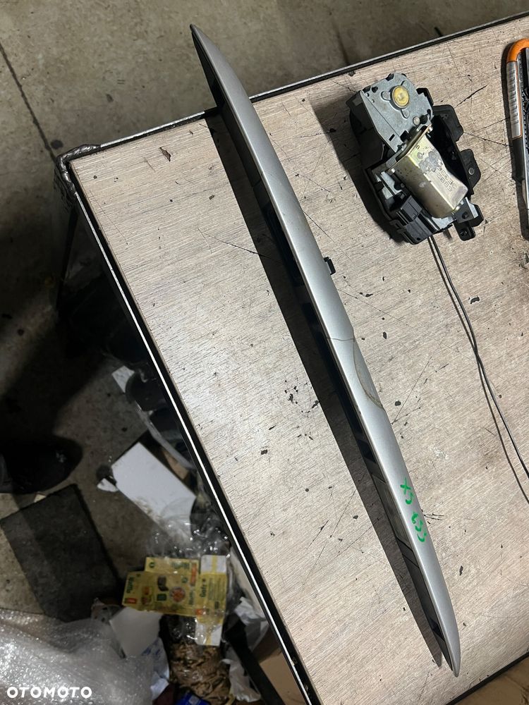 Listwa x5 e53  oświetleniowa tablicy przycisk klapy bagażnika - 1