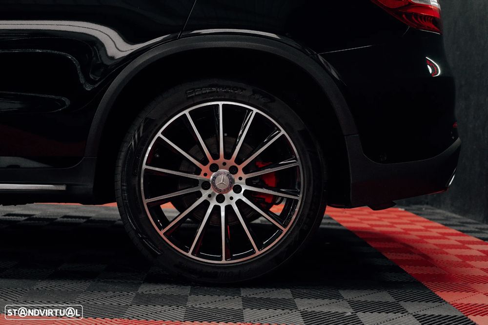 Mercedes-Benz GLC 250 d 4Matic 9G-TRONIC AMG Line - 5