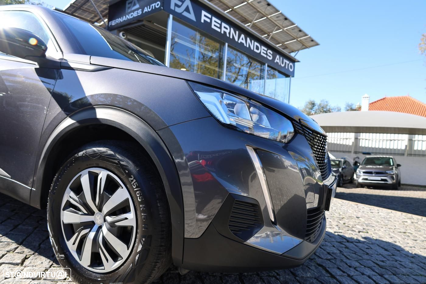 Peugeot 2008 1.2 PureTech SE Style - 6