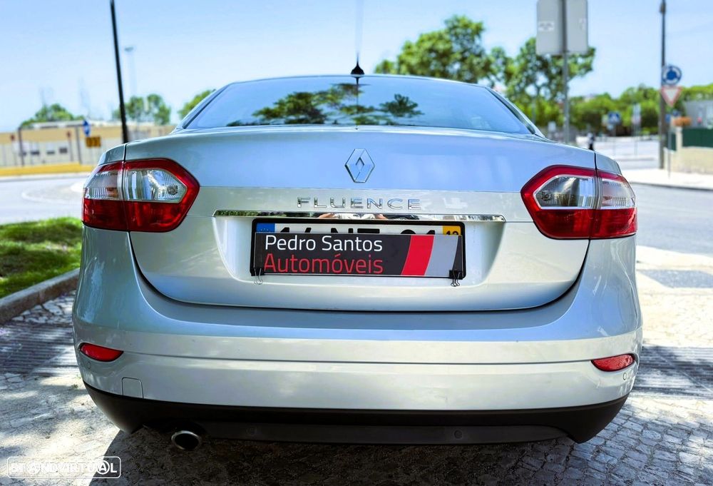 Renault Fluence 1.5 dCi Exclusive EDC - 4