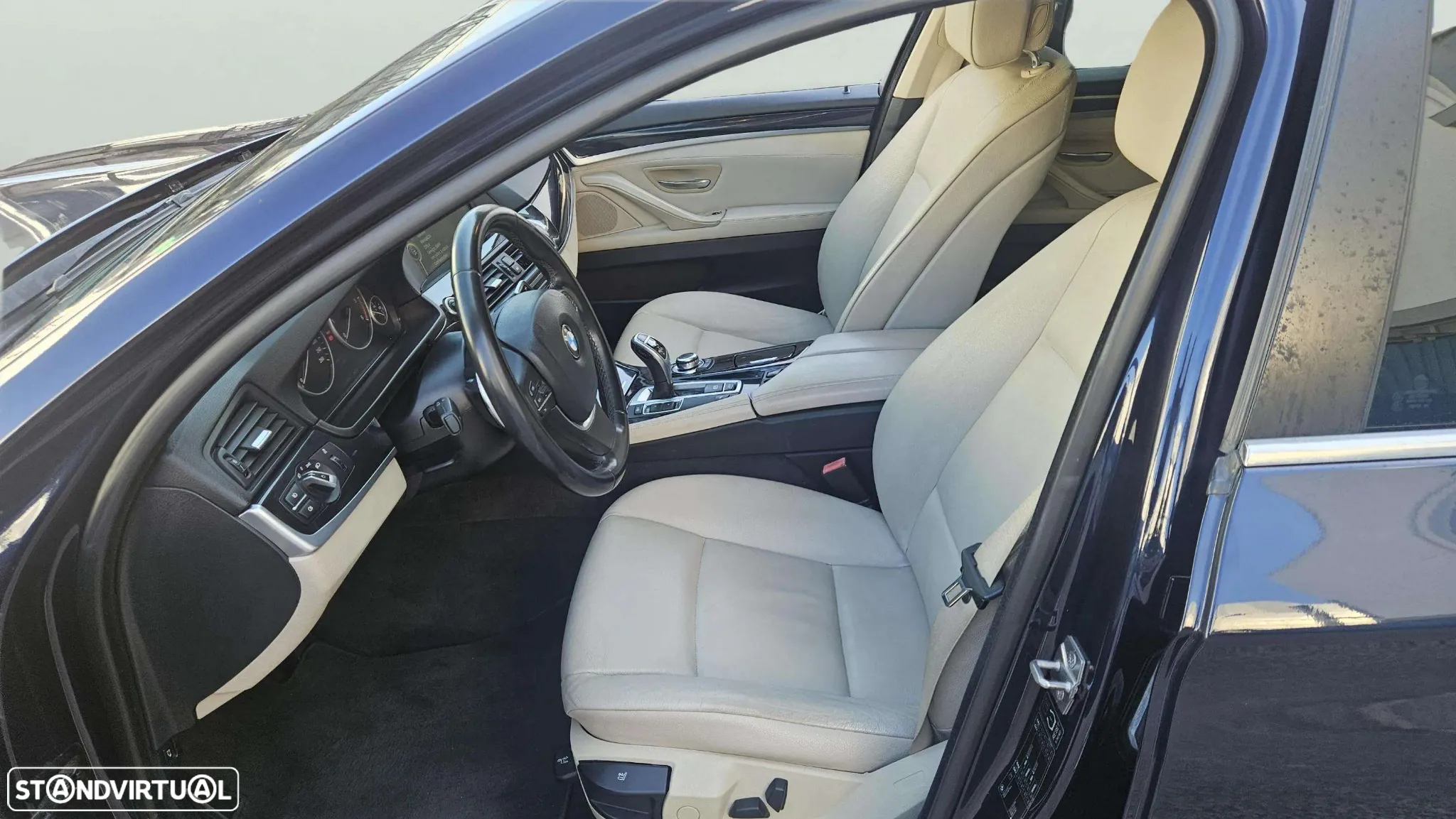BMW 525 d Exclusive Auto 126g - 10