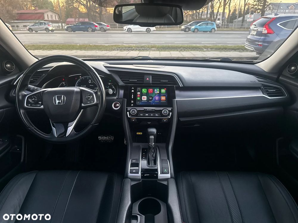 Honda Civic 1.5 T Executive CVT - 28