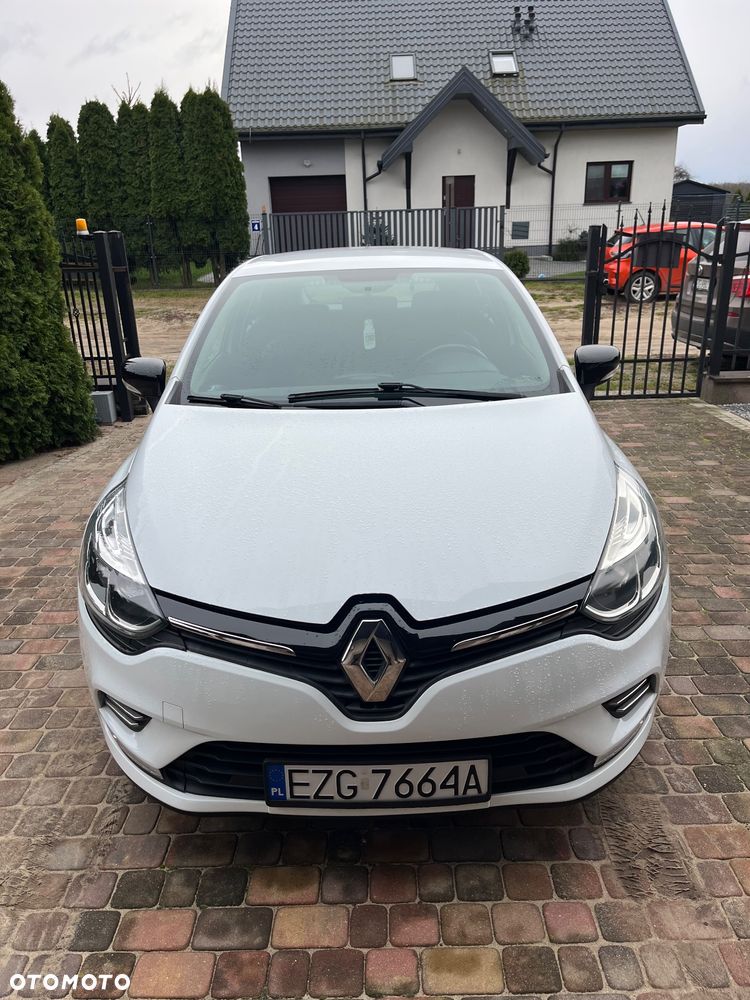 Renault Clio 1.2 16V 75 LIMITED - 5