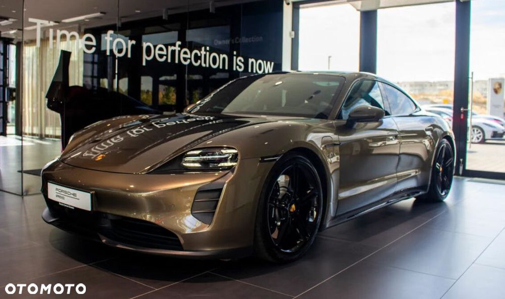 Porsche Taycan