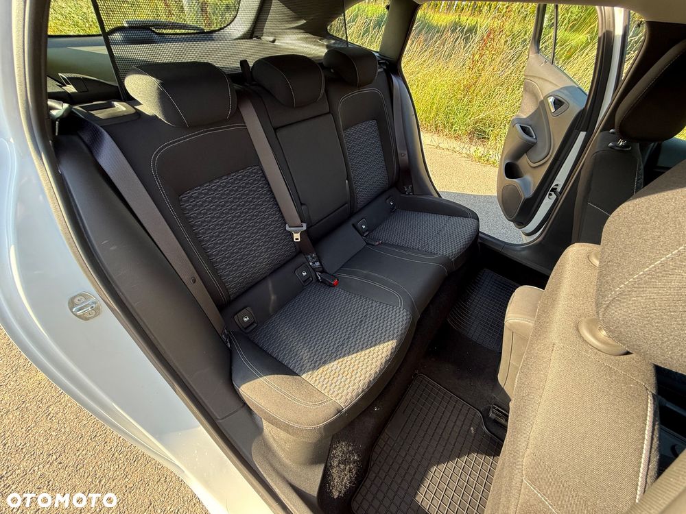 Opel Astra 1.6 CDTI Sport - 25