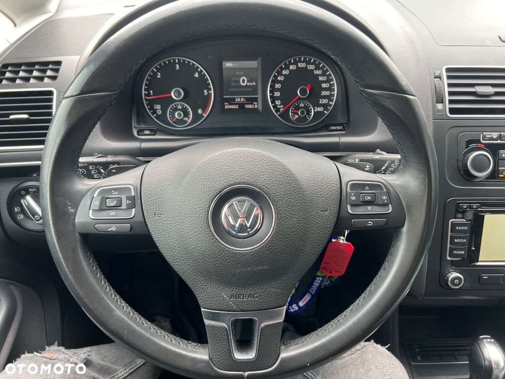 Volkswagen Touran 2.0 TDI DPF Comfortline DSG - 29
