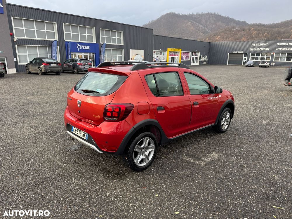 Dacia Sandero Stepway TCe 90 Prestige - 4