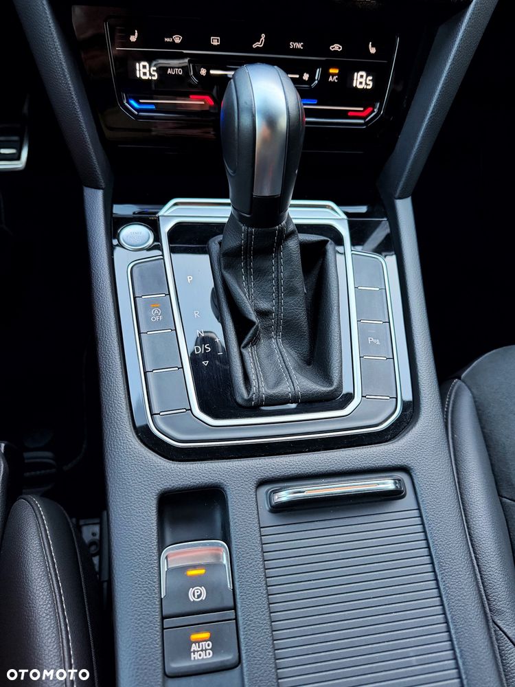 Volkswagen Arteon 2.0 TSI R-Line DSG - 12