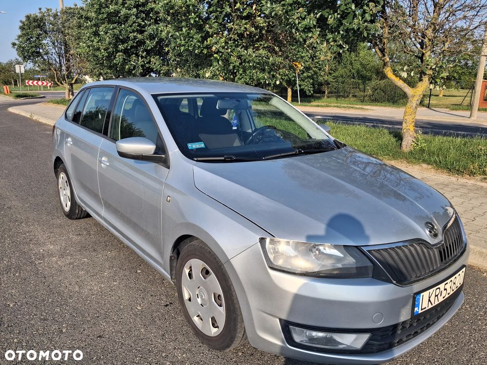 Skoda RAPID 1.6 TDI DPF Ambition Max - 9
