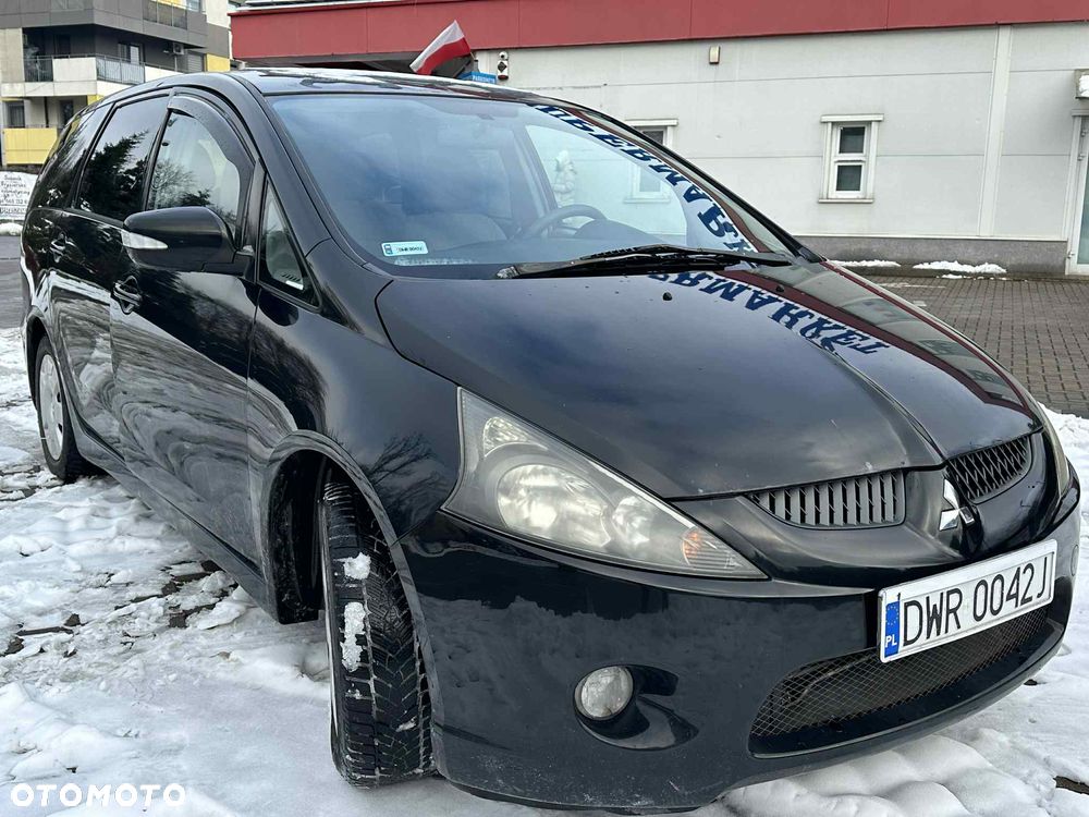 Mitsubishi Grandis - 5