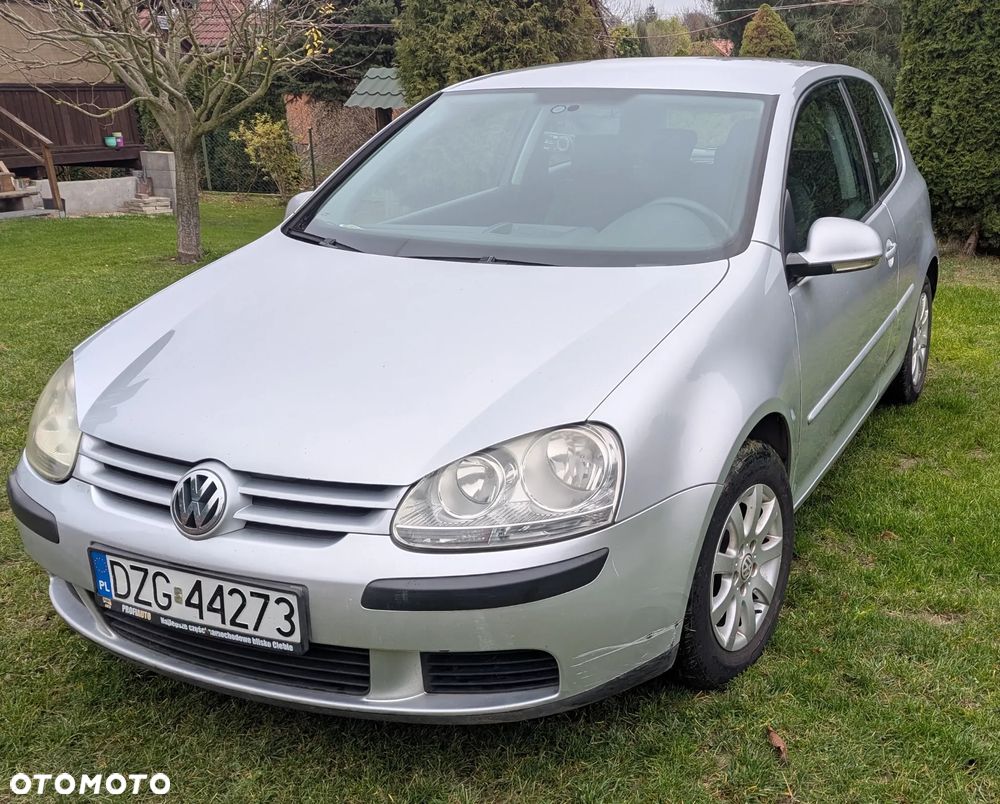 Volkswagen Golf 1.6 Trendline - 1