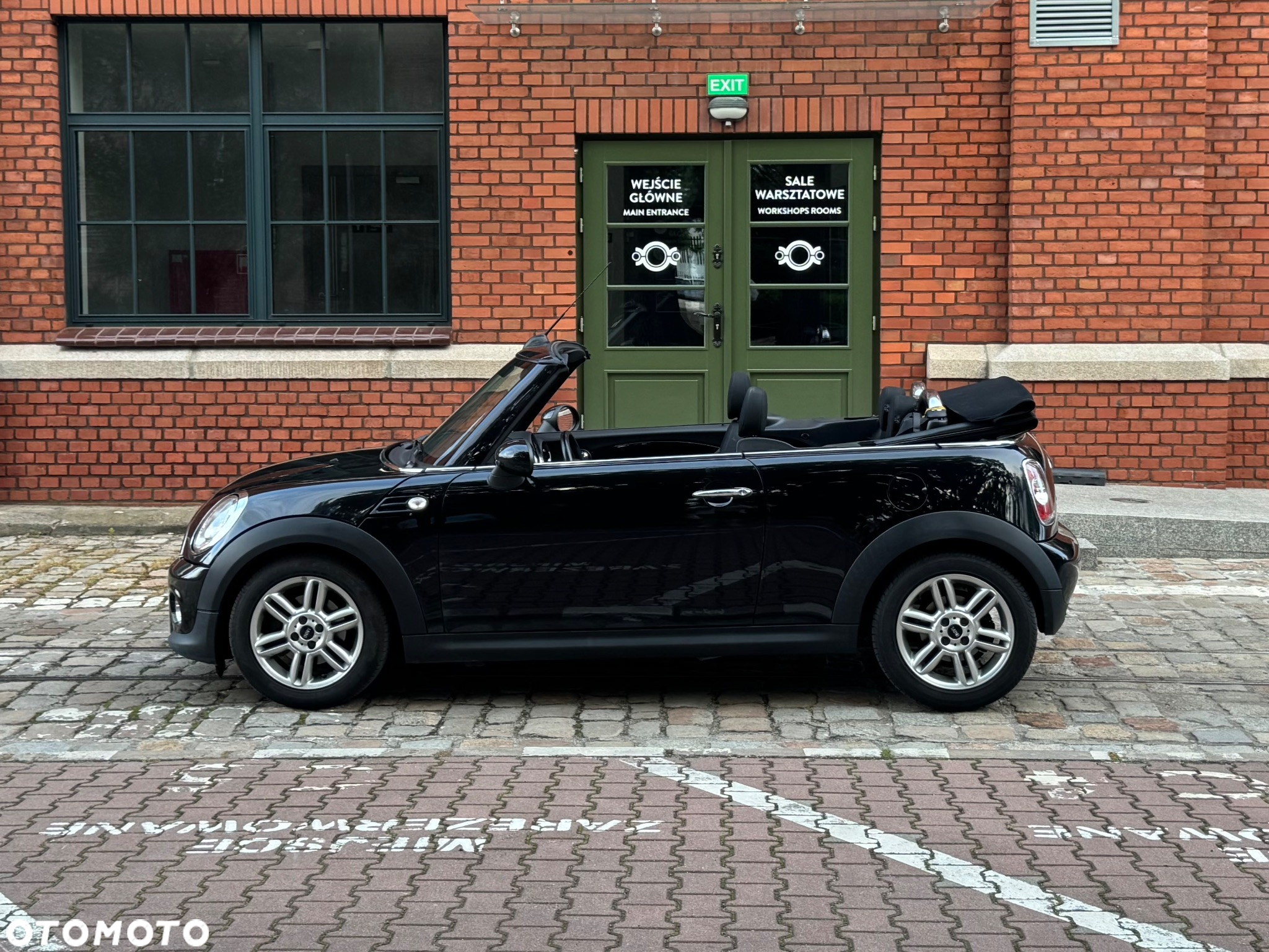 MINI Cooper Cabrio - 19