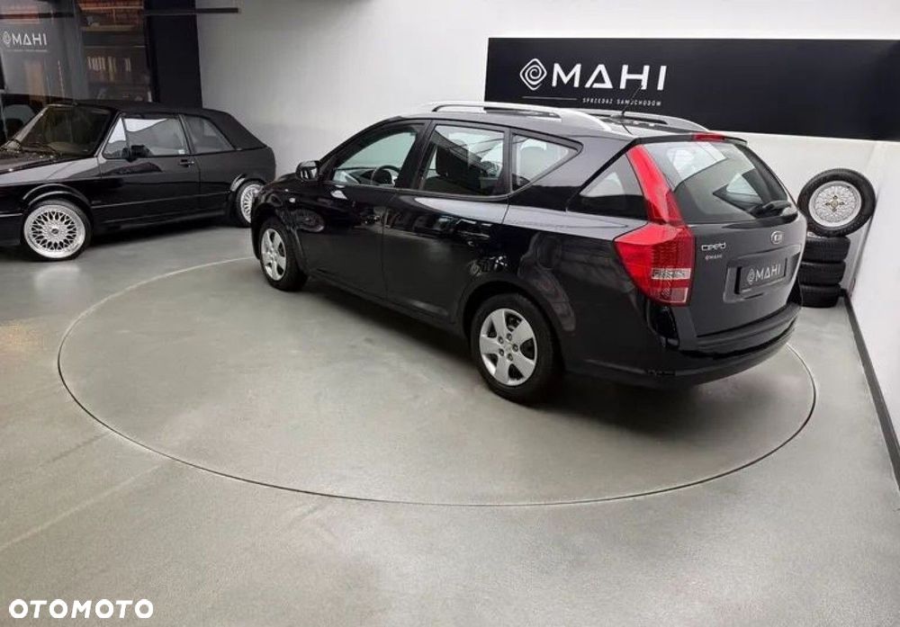 Kia Ceed 1.4 Comfort - 9