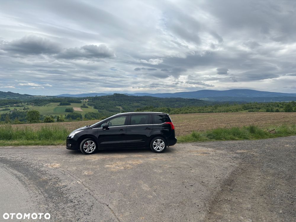 Peugeot 5008 2.0 HDi Family 7os - 1