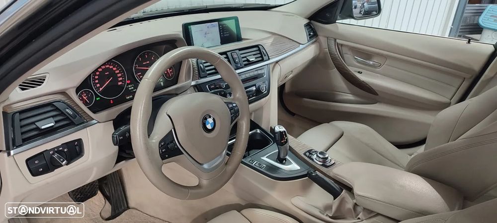 BMW 320 d Touring Aut. Sport Line - 25
