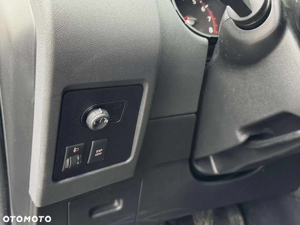 Nissan Qashqai 1.6 visia - 15