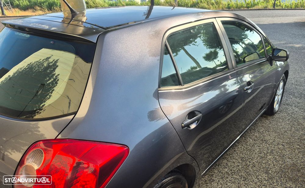 Toyota Auris 1.4 D-4D Sol DPF - 11