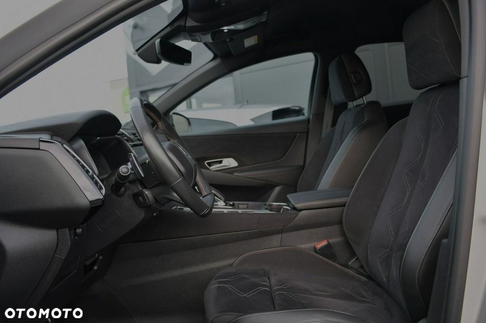 DS Automobiles DS 7 Crossback 2024