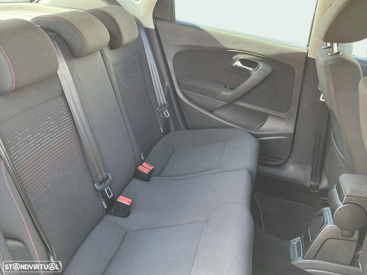 VW Polo 1.4 TDi Confortline - 15