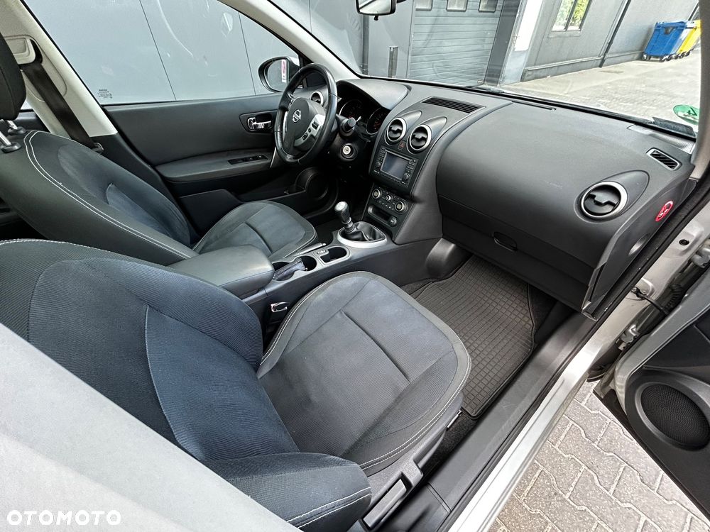 Nissan Qashqai 2.0 Lounge - 12
