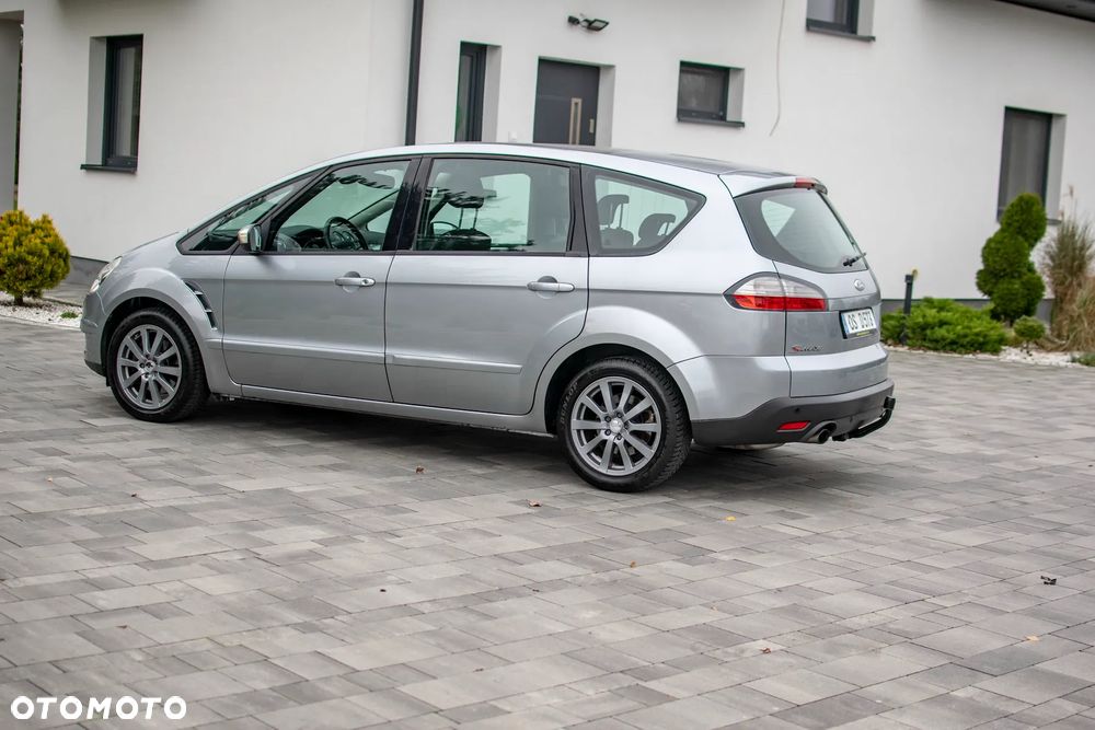 Ford S-Max - 27