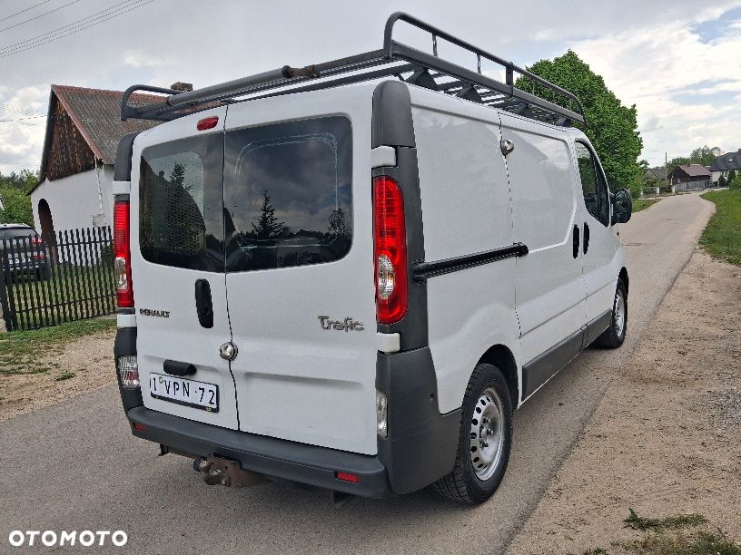 Renault Trafic - 8
