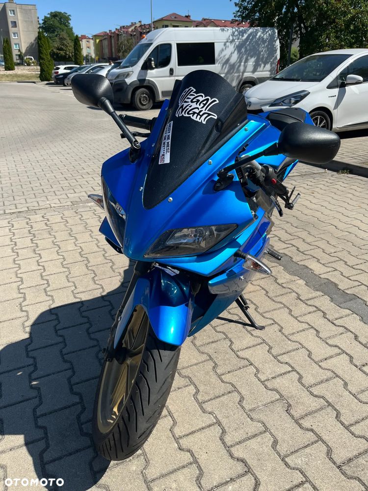 Yamaha YZF - 7