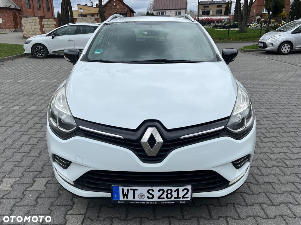 Renault Clio 1.2 16V 75 LIMITED - 13