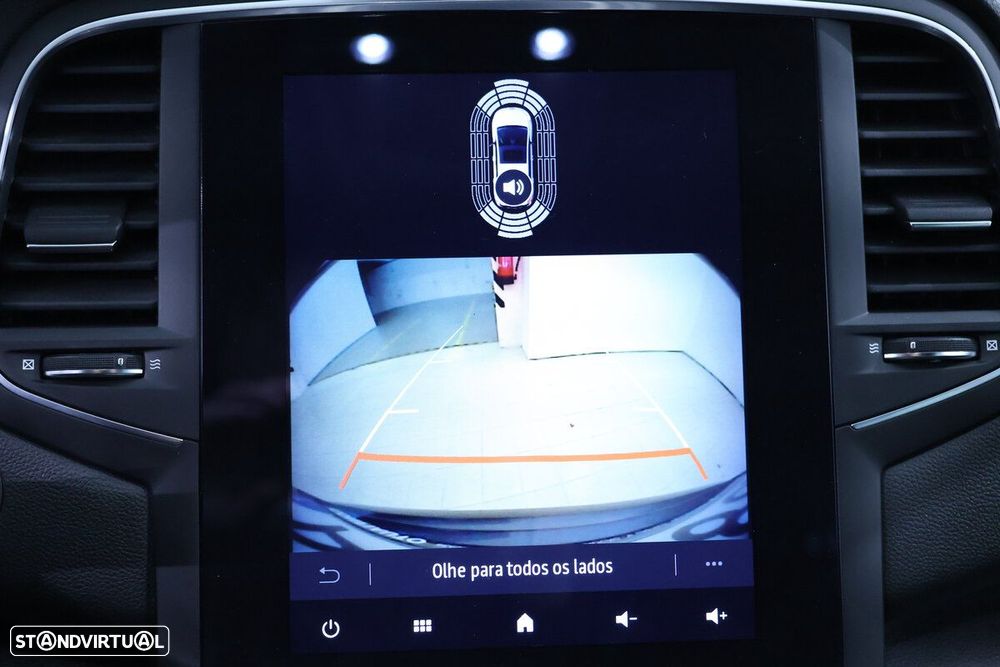 Renault Mégane Sport Tourer - 27