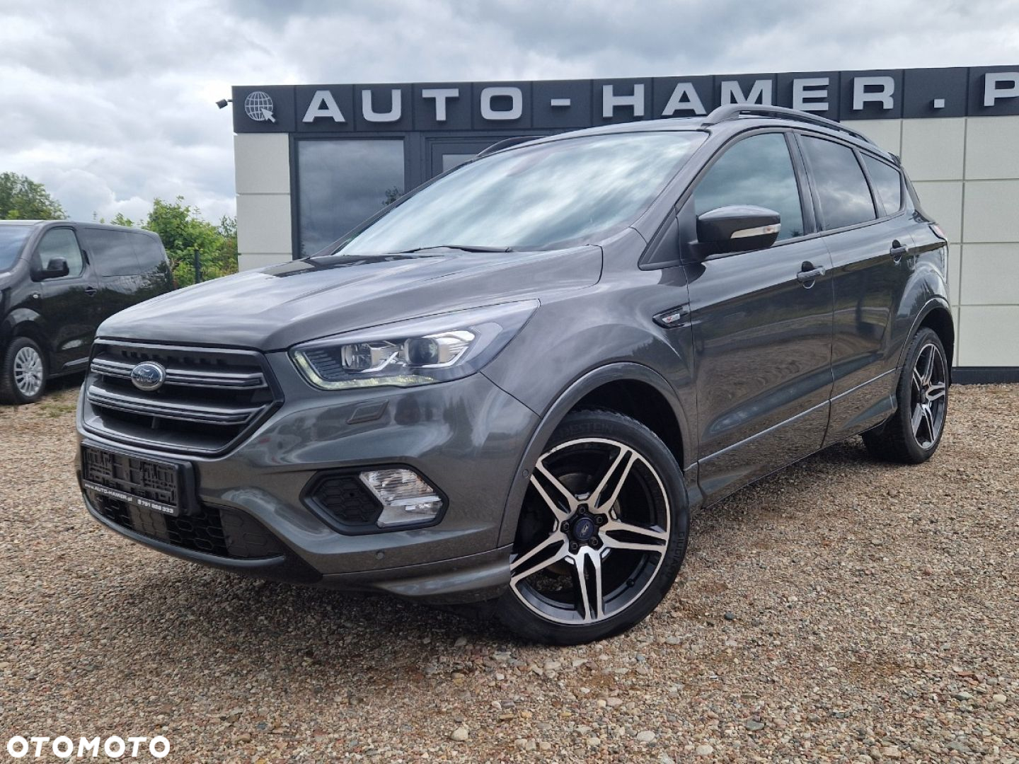 Ford Kuga 1.5 EcoBoost 2x4 ST-Line - 28