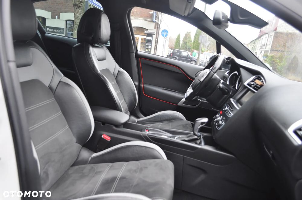 DS Automobiles DS 4 Crossback - 6