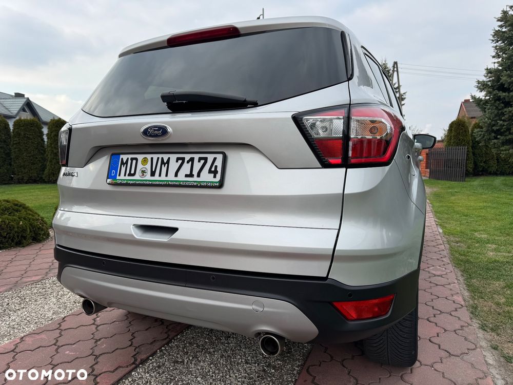 Ford Kuga 1.5 TDCi FWD Titanium - 11