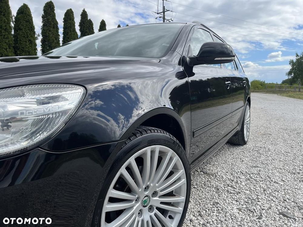 Skoda Octavia 1.6 TDI DPF Ambiente - 9