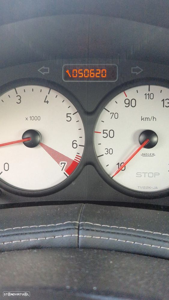 Peugeot 206 CC 1.6 - 8