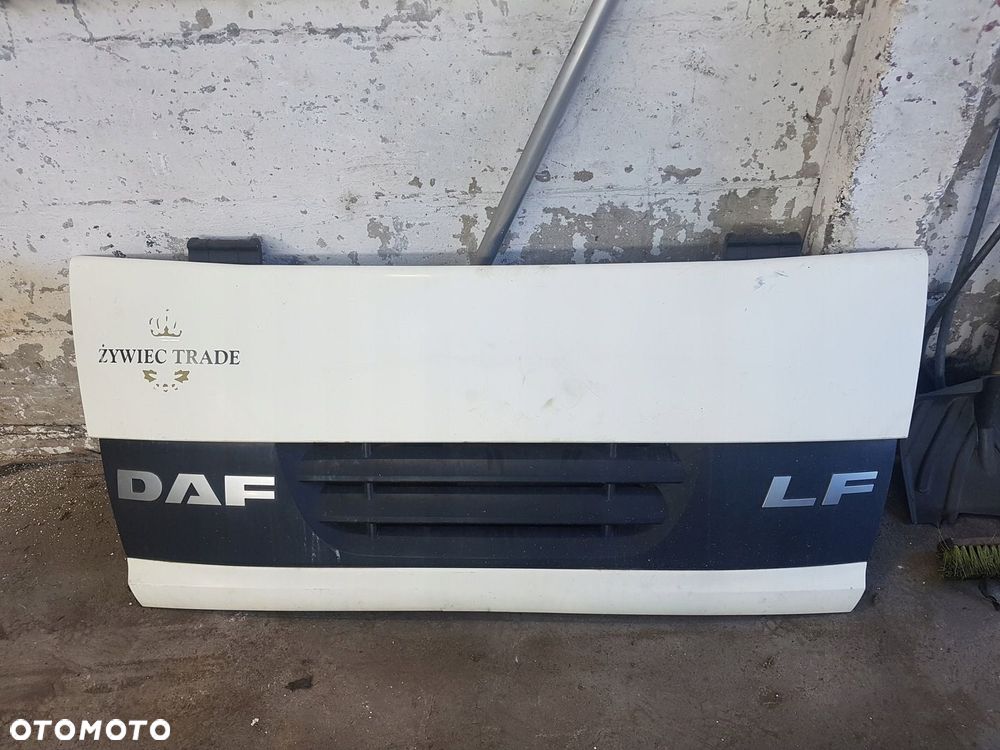 MASKA ATRAPA GRILL DAF 45 55 LF EURO 5 - 1