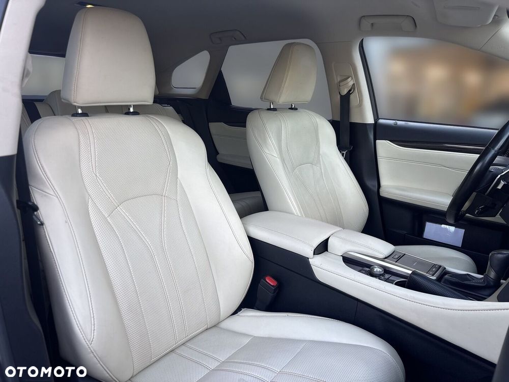 Lexus RX 450h L Omotenashi - 18