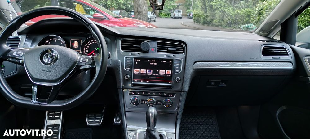 VOLKSWAGEN Golf 2015 — imagine 7