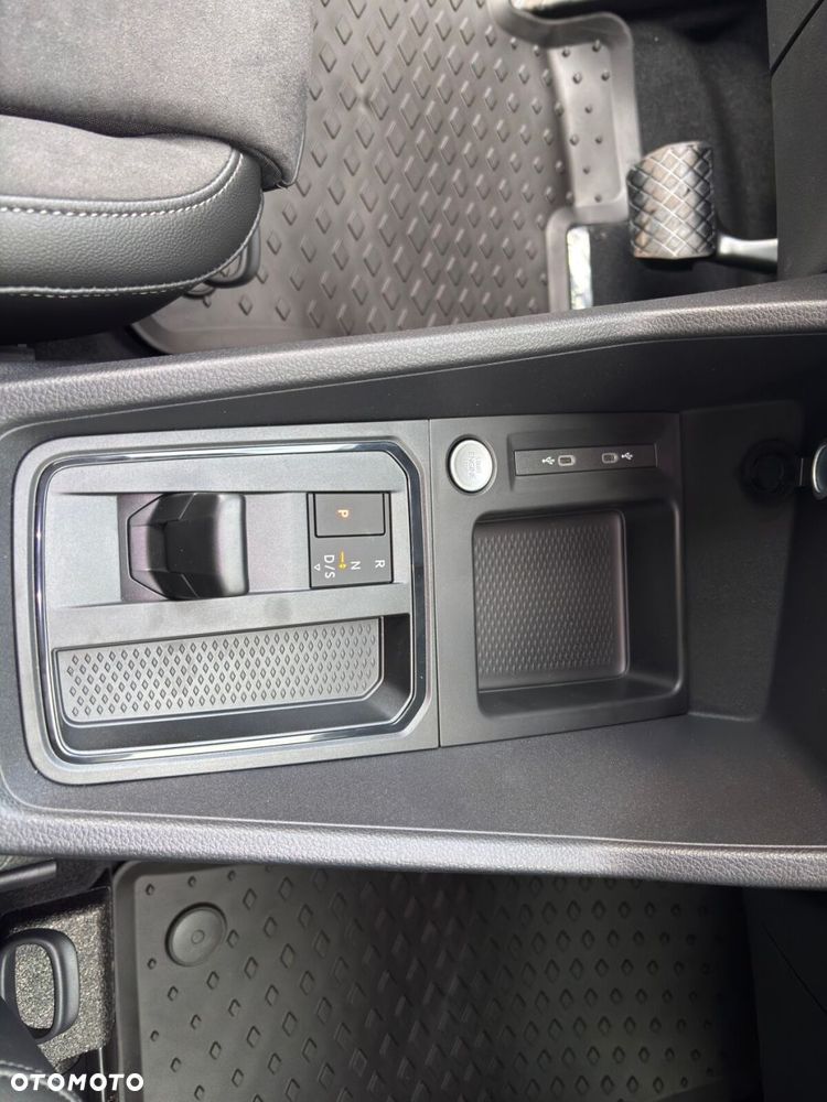 Volkswagen Caddy Maxi 2.0 TDI DSG - 17