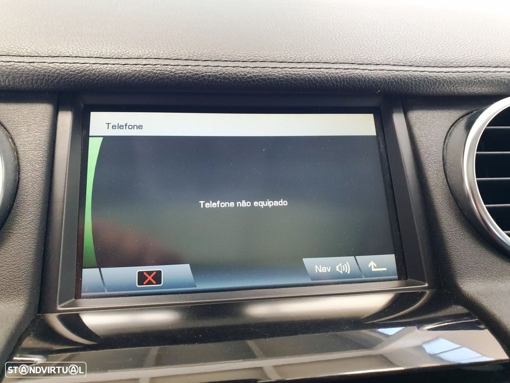 Land Rover Discovery 3.0 TD V6 HSE - 29