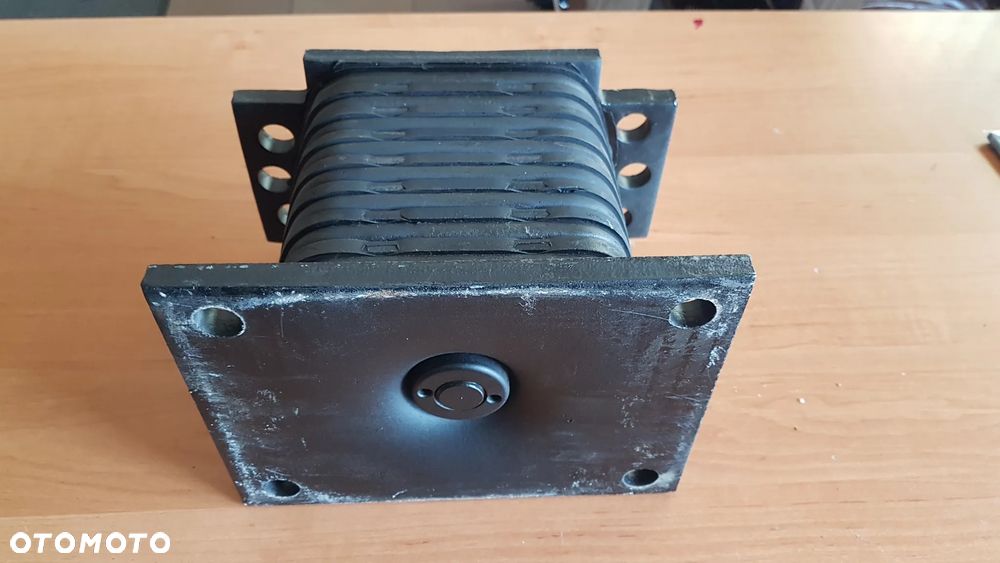 MOSTY VOLVO 6X4 8X4 RESOR ELEMENTY ZAWIESZENIA - 8