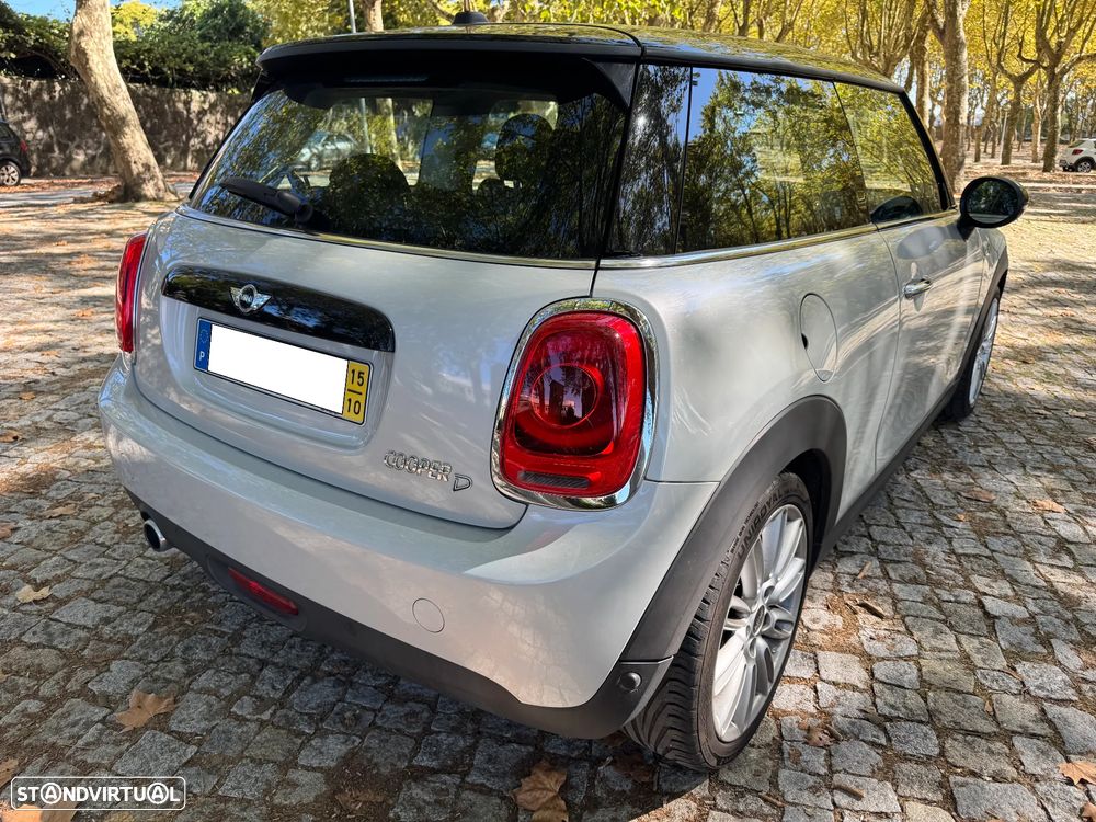 MINI 3 Portas Cooper D Auto - 5