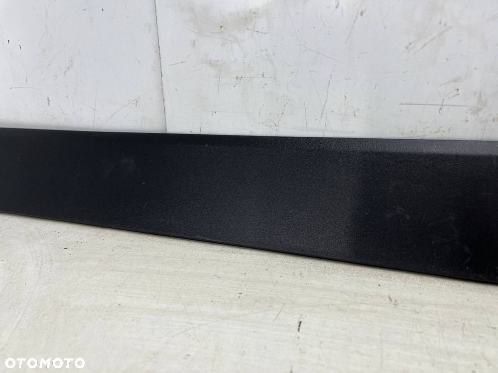 Listwa Seat Arona 17r.- lewa przednia DOLNA nakładka drzwi boczna lewy przód 6f9853959 - 4