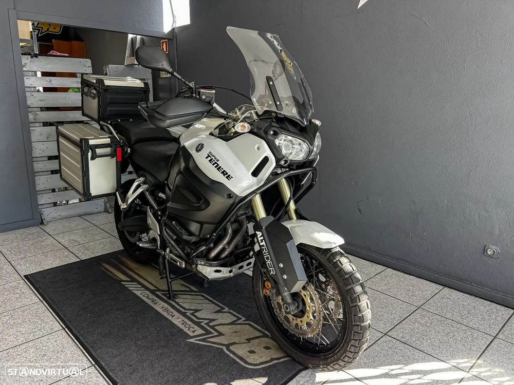 Yamaha XT1200Z Super Tenere - 2