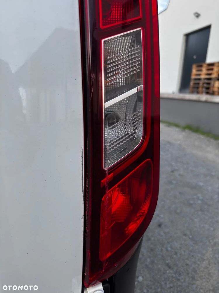 Renault Express - 10