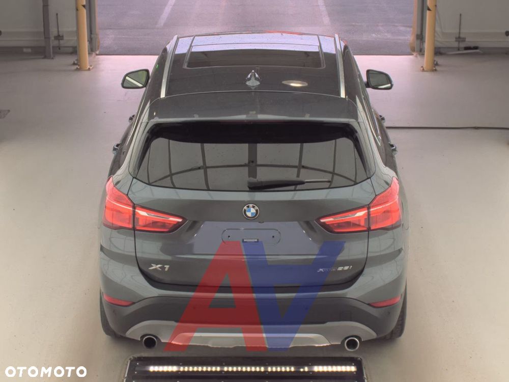 BMW X1 - 5