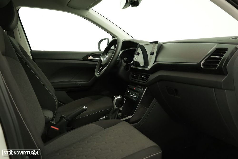 VW T-Cross 1.0 TSI Urban DSG - 18