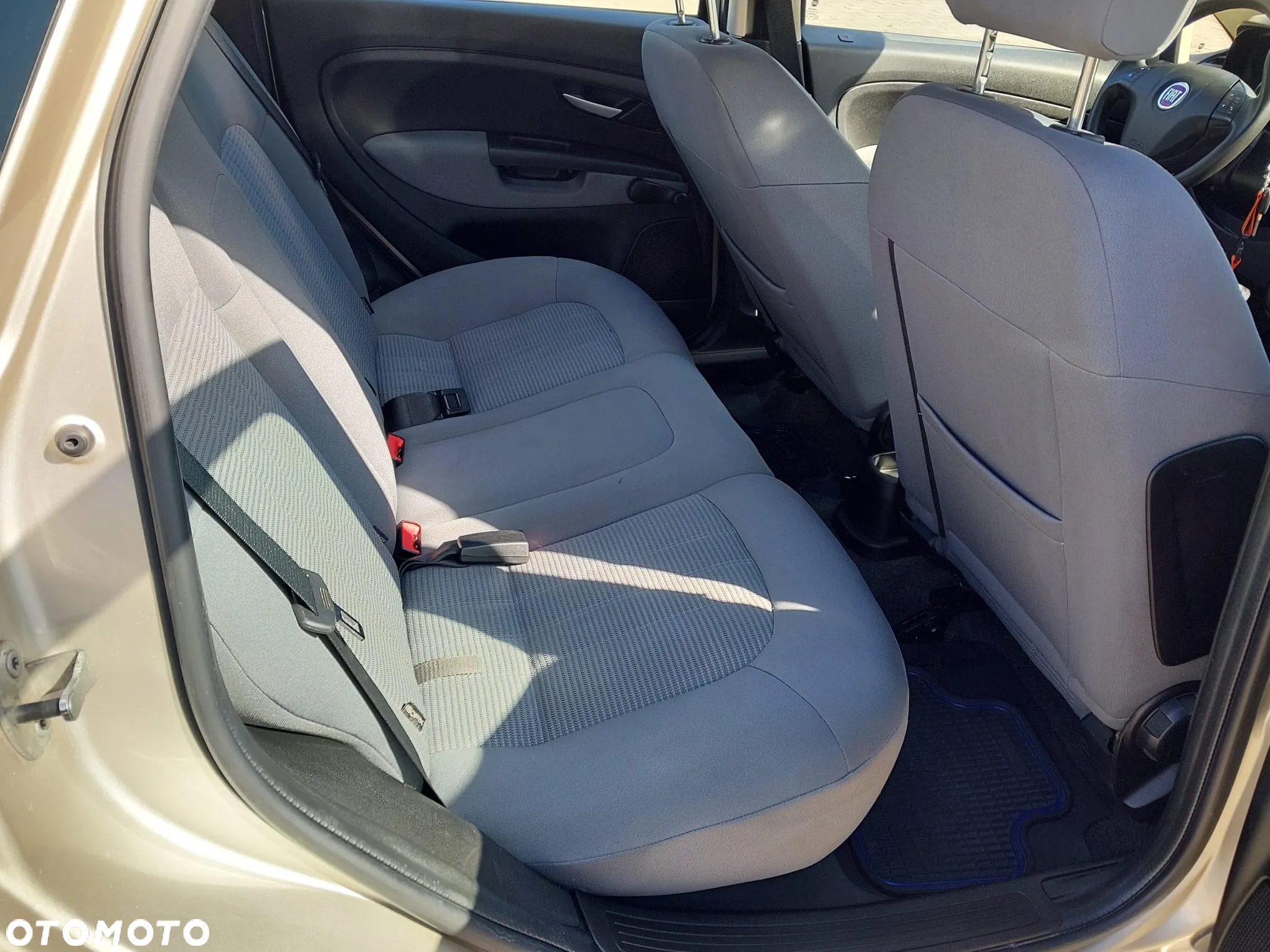 Fiat Linea 1.4 T-Jet 16V Active - 11