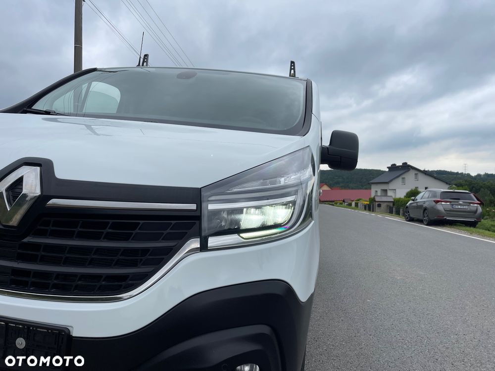 Renault Trafic - 13