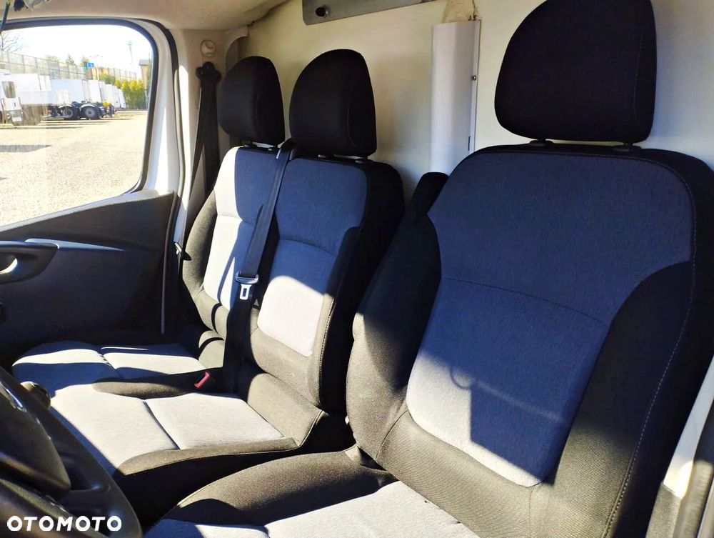 Opel Vivaro Chłodnia 125KM Multitemperatura 2 zasilania chłodni - 17