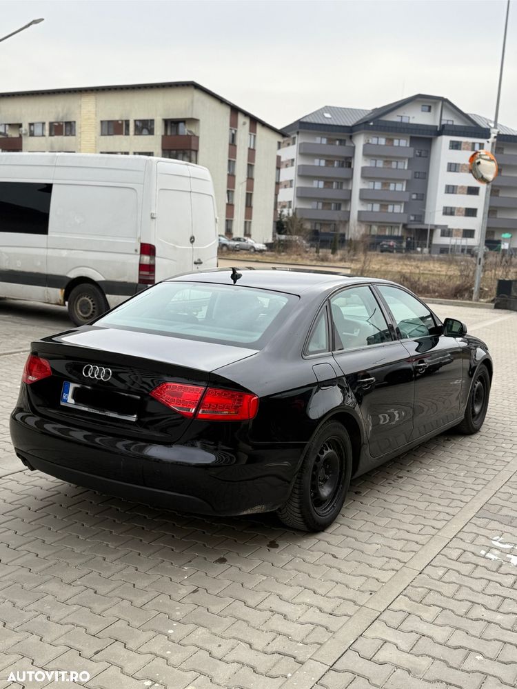 Audi A4 Limuzina - 5